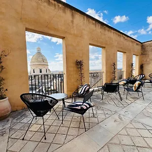 Della Gioventu - Il Castello Noto