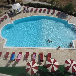 Hotel Grand Sofia, Noto